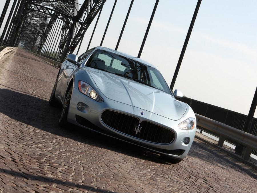  Maserati GranTurismo S Automatic 2009 года  (фото 85 из 86)